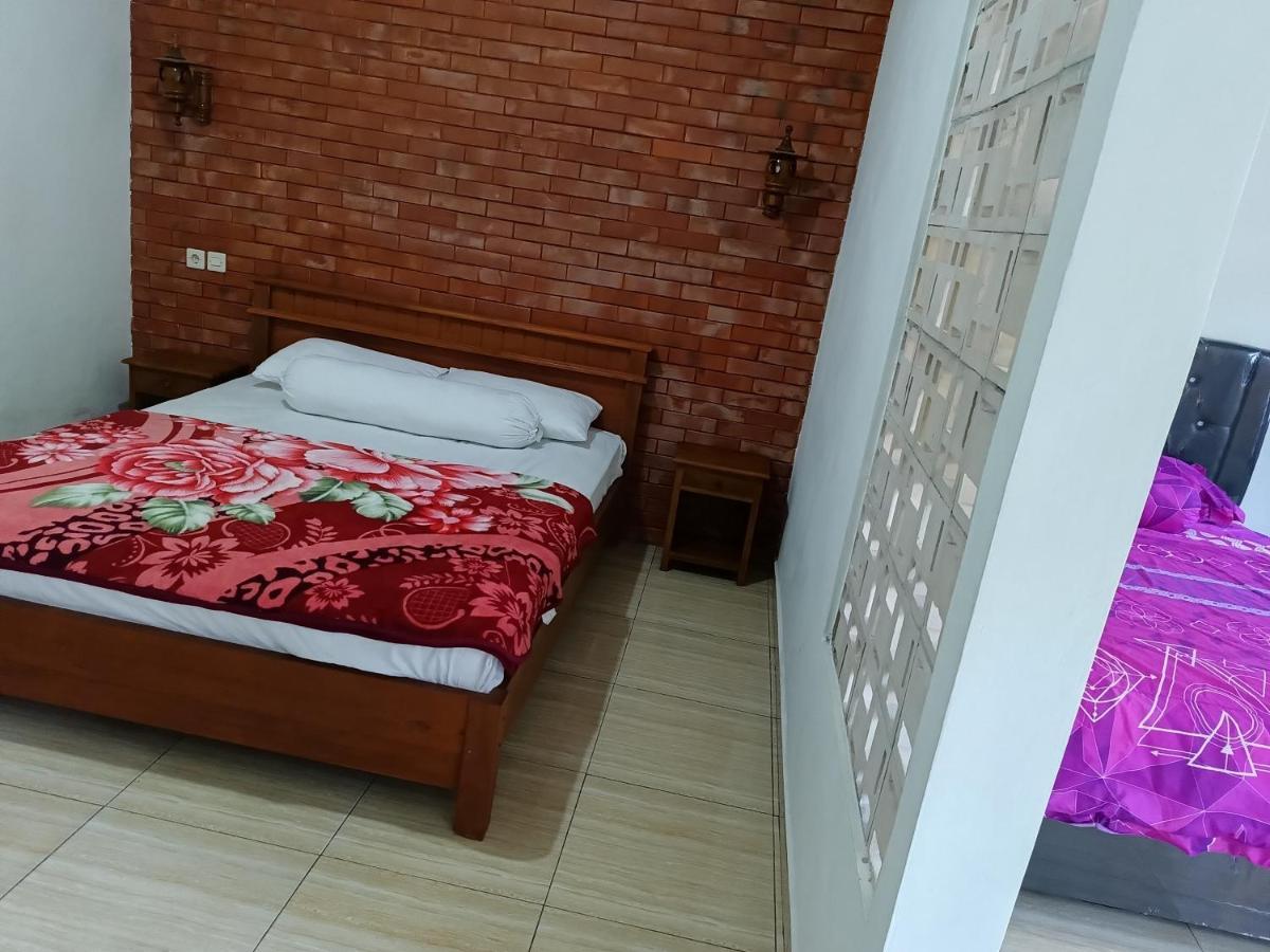 Apartamento Warung Rizka Ngadisari Exterior foto
