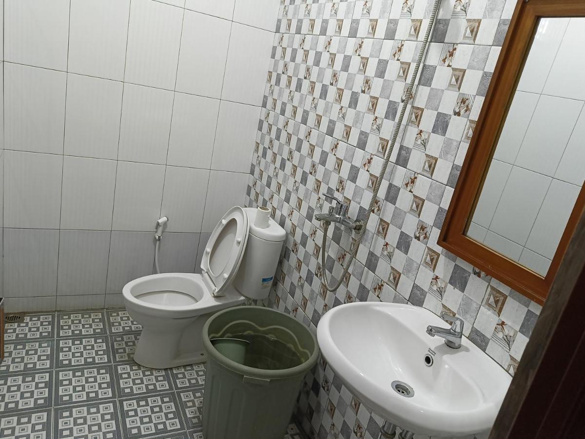 Apartamento Warung Rizka Ngadisari Exterior foto